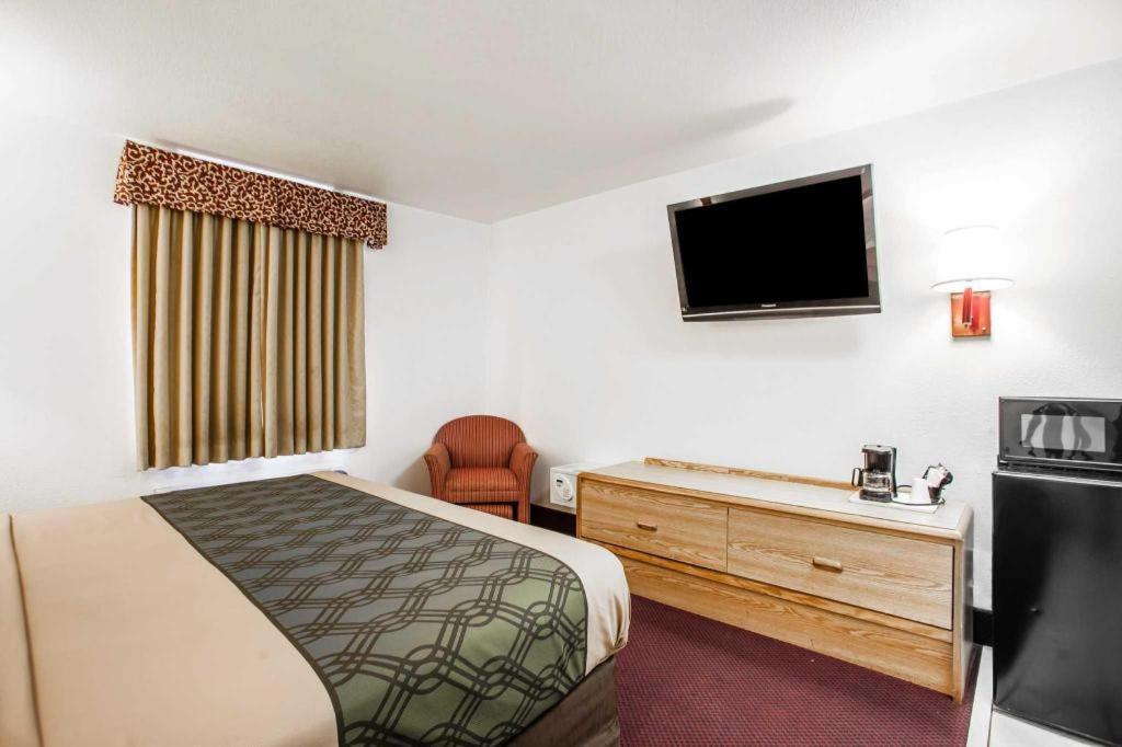 Econo Lodge Truman Inn Sedalia Zewnętrze zdjęcie
