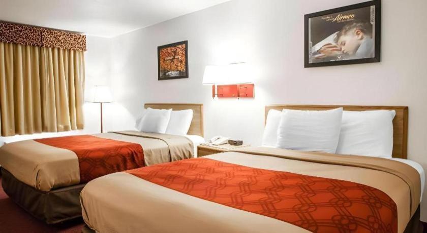 Econo Lodge Truman Inn Sedalia Zewnętrze zdjęcie